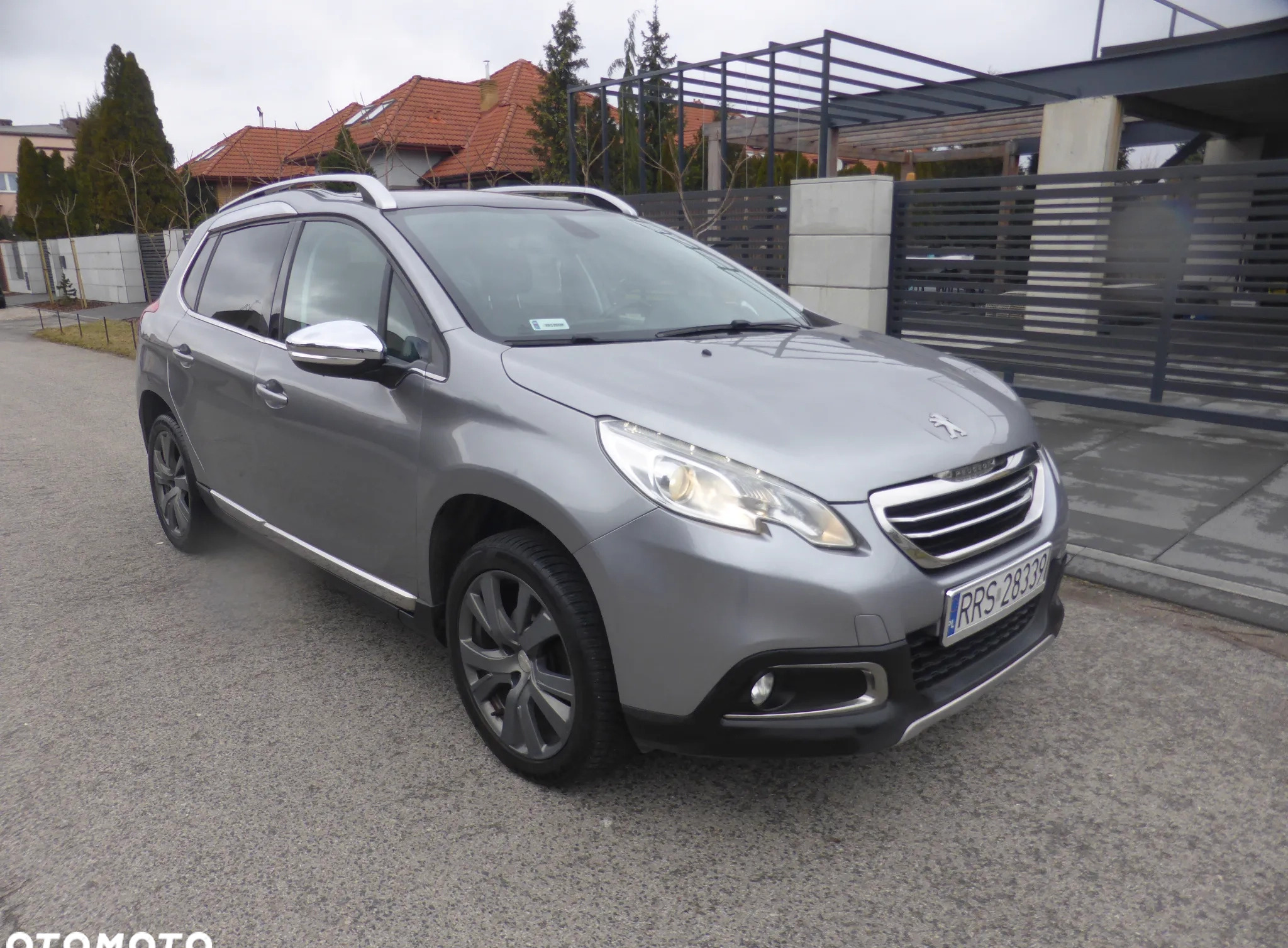 Peugeot 2008 cena 31900 przebieg: 186000, rok produkcji 2013 z Radom małe 277